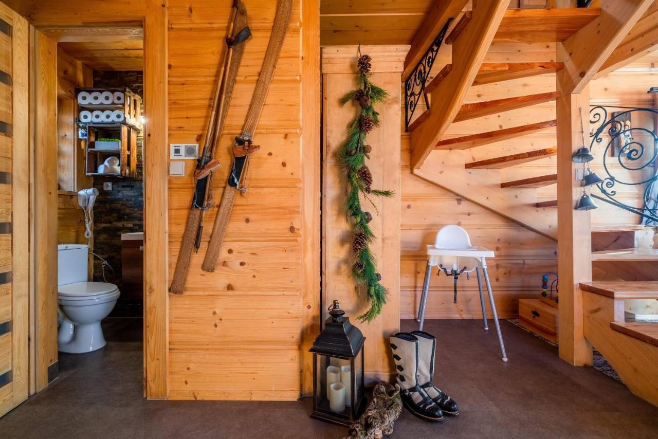 Domki Widokowe Wooden Luxury Chalet & Jacuzzi Zab Exterior photo